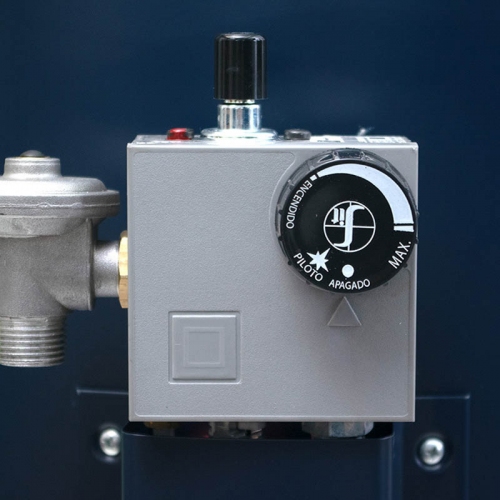 Imagen miniatura Termotanque Alta Recup Eskabe Acquapi&uacute; H700 Sv Multigas 40l